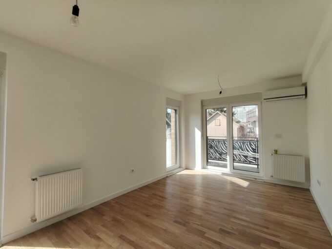 Dvoiposoban stan 64m², VPR, Rvati, Obrenovac, 128.000 €