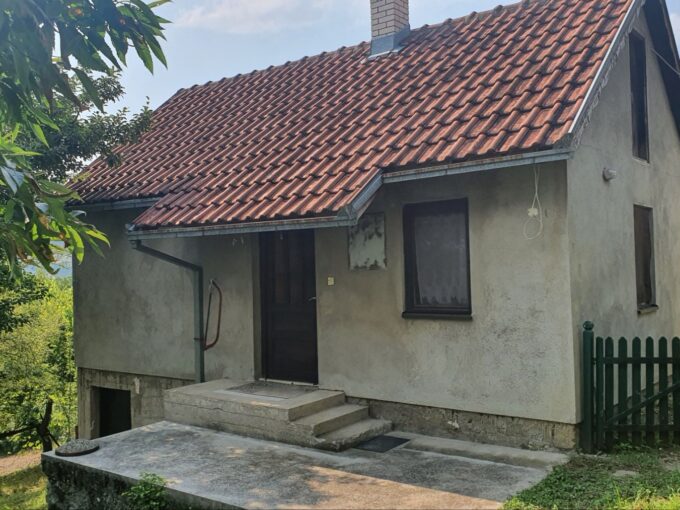 Vikendica 47 m², 11 ari, Okletac, Bajina Bašta, 27.000€